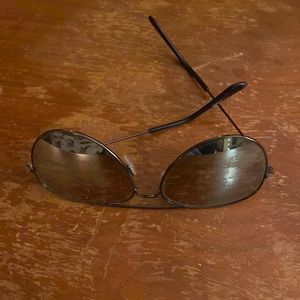 Reflective sunglasses